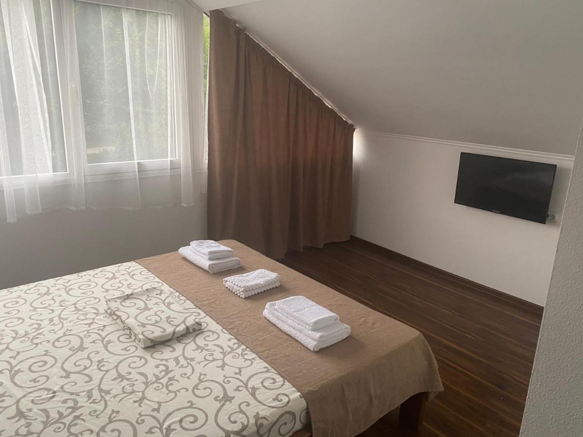 Grand Hotel Mohyliv-Podilskyi ภายนอก รูปภาพ