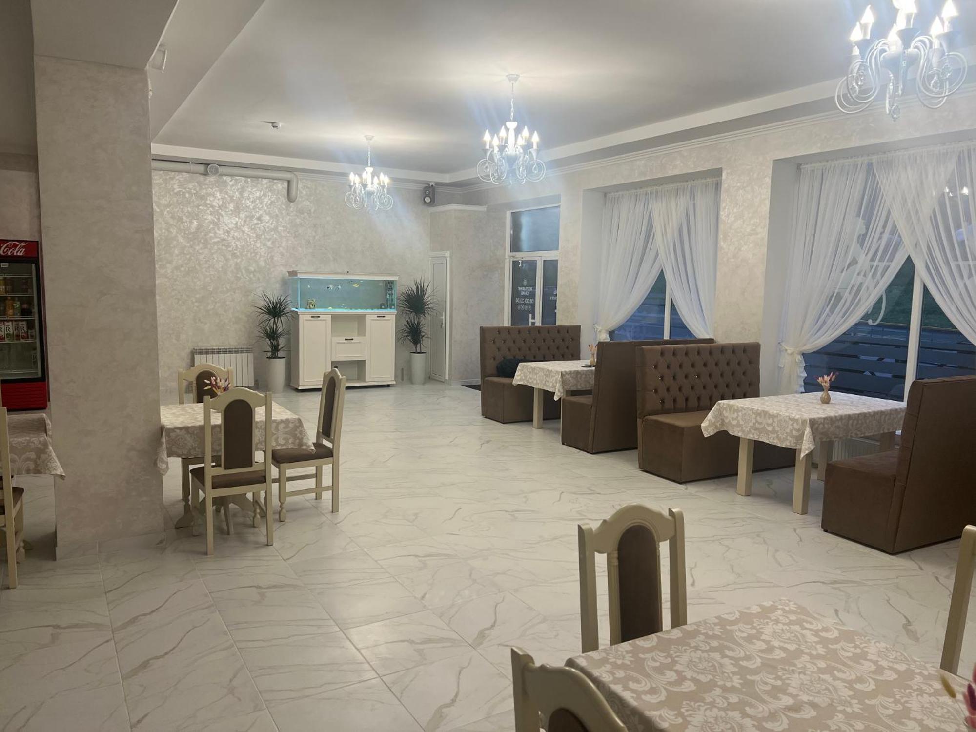 Grand Hotel Mohyliv-Podilskyi ภายนอก รูปภาพ